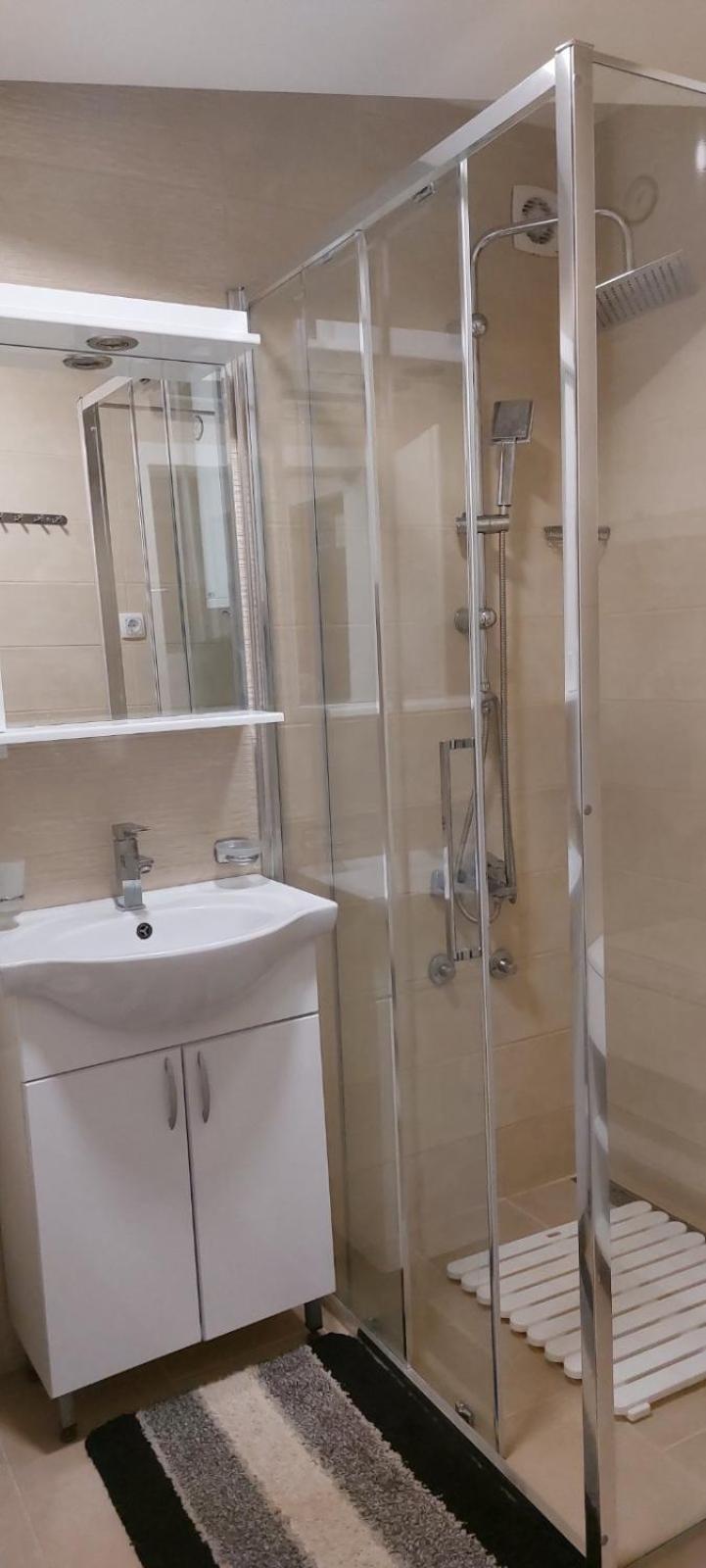 Uni Kop Apartment Brzece